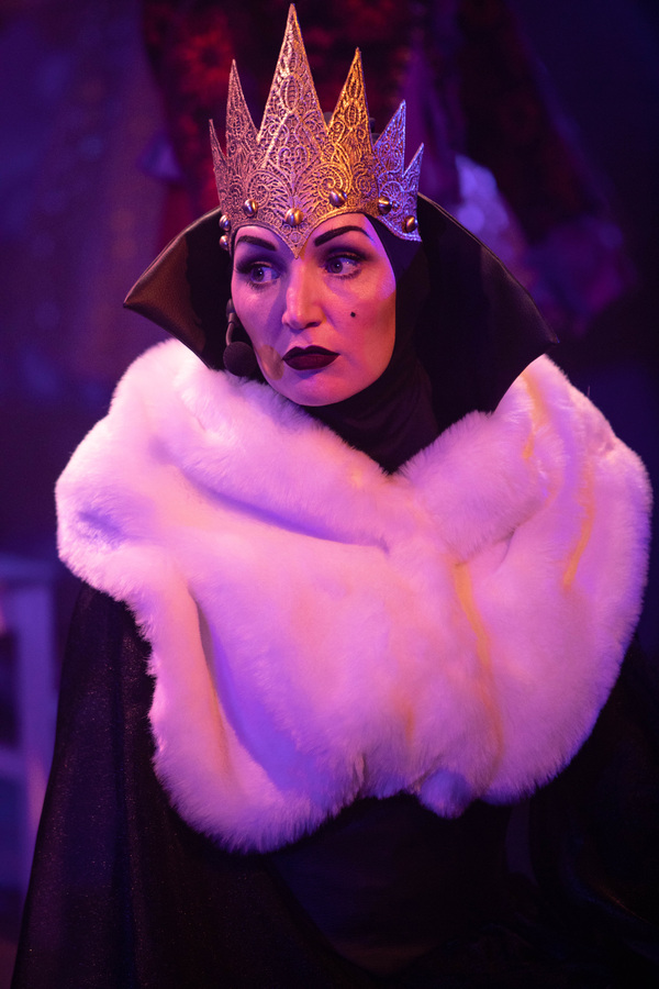 Photo Flash: First Look at SNOW WHITE IN THE SEVEN MONTHS OF LOCKDOWN Online Panto Image