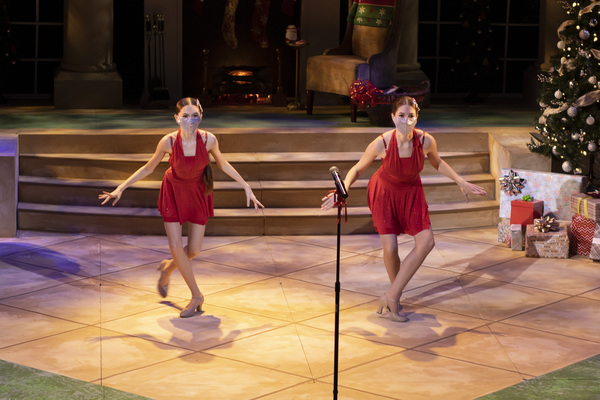 Photo Flash: Check Out City Circle Theatre Company's A CHRISTMAS CABARET Image