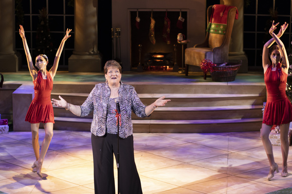Photo Flash: Check Out City Circle Theatre Company's A CHRISTMAS CABARET Image