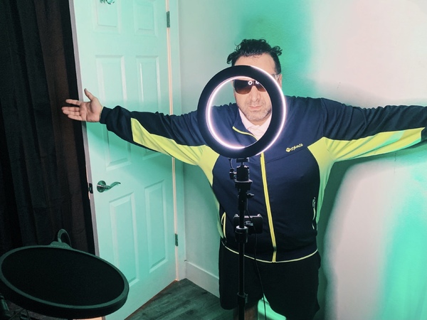 Photo Flash: Go Behind the Screens of RENT on Smule Image