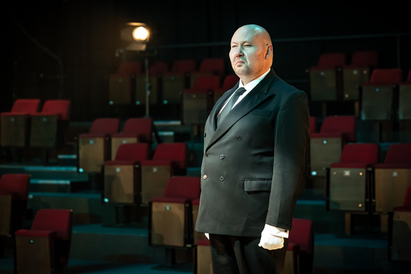 Photo Flash: First Look at Curve's SUNSET BOULEVARD in Concert Image