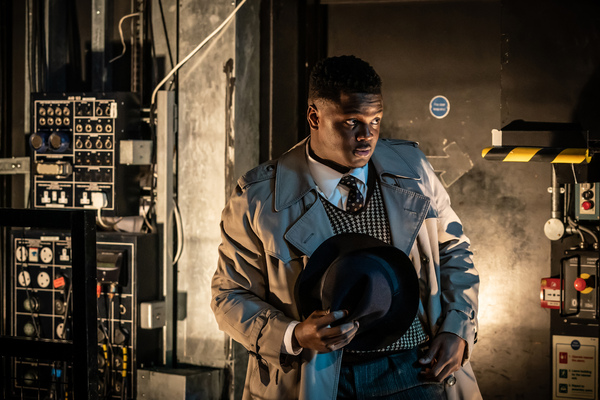 Photo Flash: First Look at Curve's SUNSET BOULEVARD in Concert Image