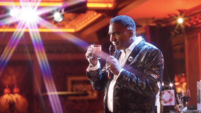 Review: NORM LEWIS: CHRISTMASTIME IS HERE On 54 Below Premieres Rings Every Holiday Bell 