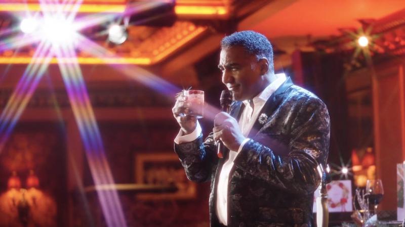 Review: NORM LEWIS: CHRISTMASTIME IS HERE On 54 Below Premieres Rings Every Holiday Bell Image
