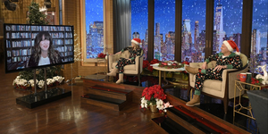 Alanis Morissette Talks 'Jagged Little Pill' on KELLY & RYAN Video