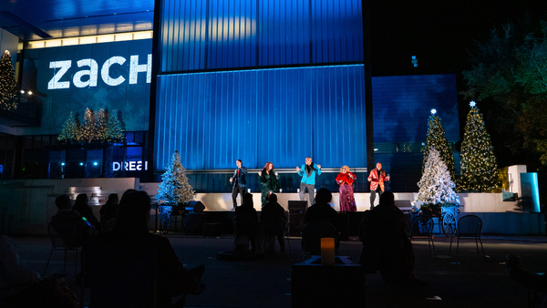 Photo Flash: ZACH Theatre Presents Songs Under the Stars: A ROCKIN' HOLIDAY CONCERT Image