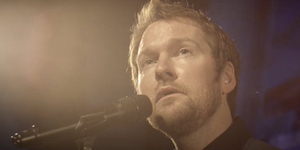 Killian Donnelly Performs 'The Music of the Night' Video