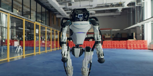 VIDEO: Boston Dynamics Robots Perform Choreographed Dance to 'Do You Love Me?'