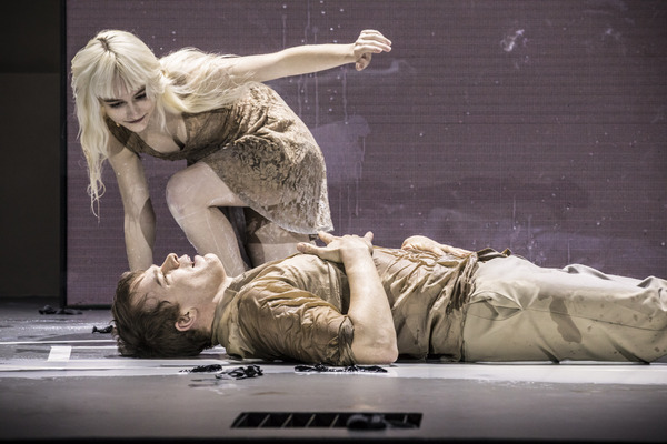 Michael C Hall, Sophia Anne Caruso Photo