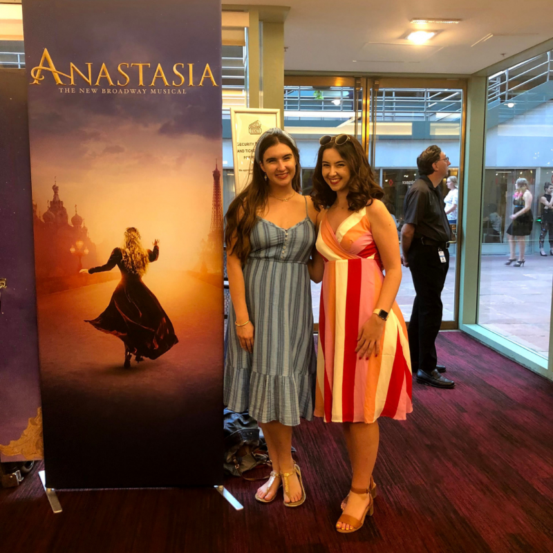 BWW Blog: Dressing for Broadway Image