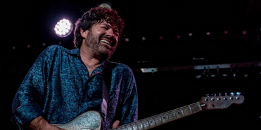 Spend An Evening with Tab Benoit Next Sunday Photo