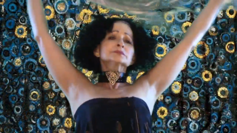 Interview: At Home With Janice Hall Image
