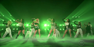 VIDEO: BLACKPINK Performs 'Pretty Savage' on THE LATE LATE SHOW Photo