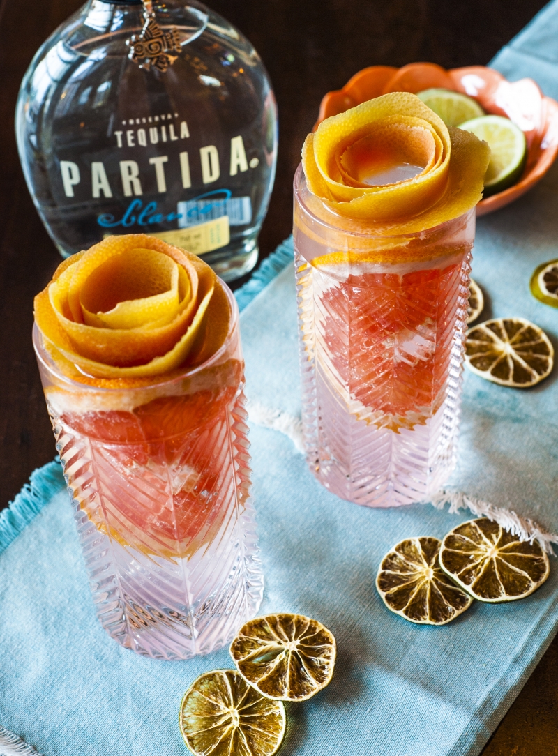 Celebrate the Season with Valentine's Day Cocktail Recipes Image
