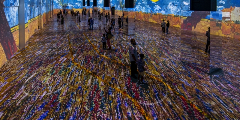 Mixed Media: How Artists Are Taking the 'Theater' Out of Theatre Image