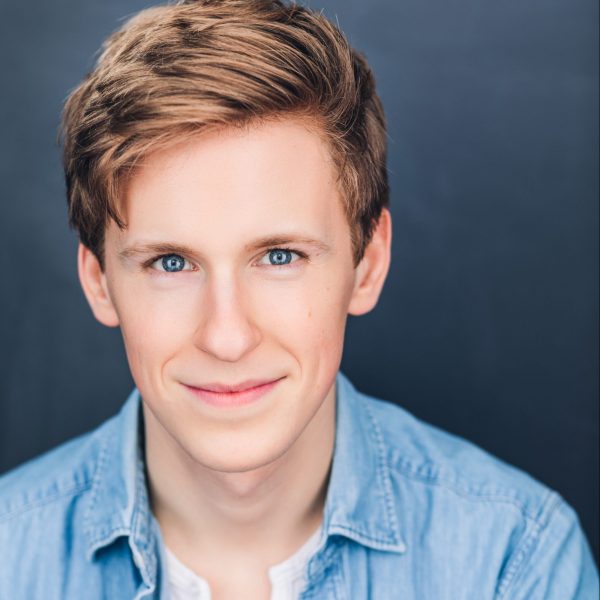 Learn from the Best of Broadway with Stage Door's New Online Classes! Image