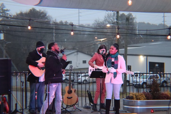 Photo Flash: Inside Aurora Theatre's LOVE MIX: A VALENTINE'S CABARET Image