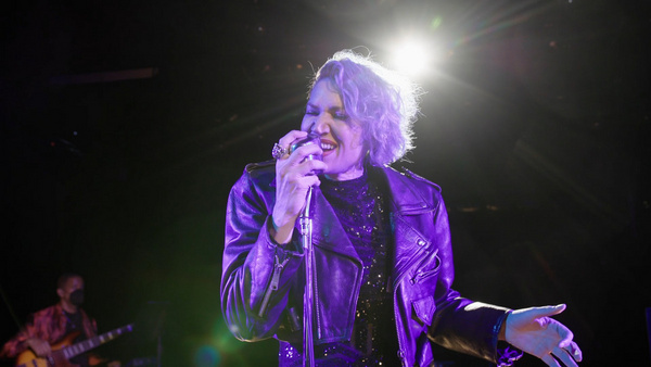 Photo Flash: Porchlight Music Theatre Presents CHICAGO SINGS ROCK AND ROLL BROADWAY Image