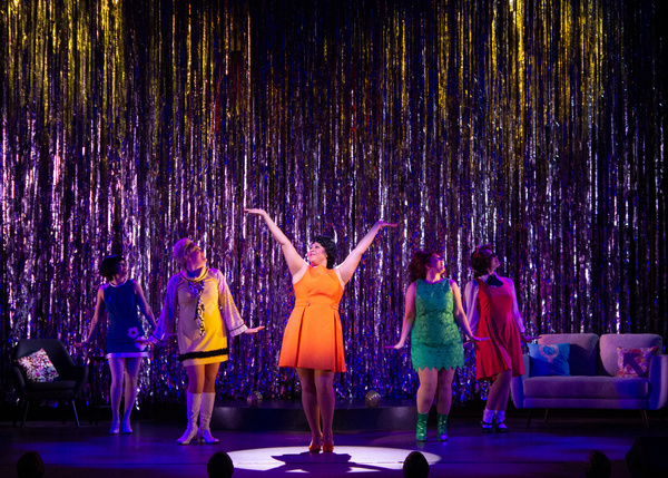 Photo Flash: SHOUT! The Mod Musical at Arizona Broadway Theatre Image