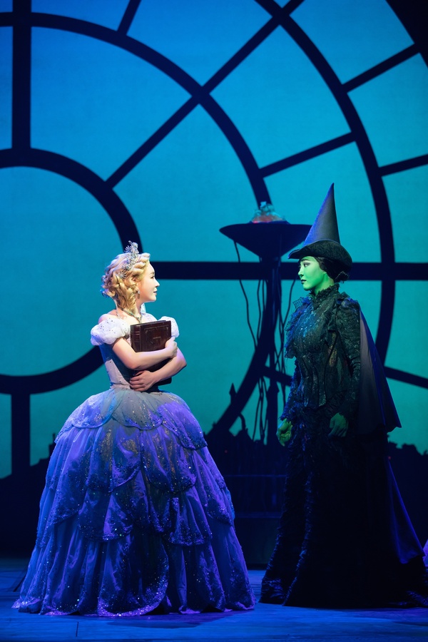 PHOTO/VIDEO: Get A First Look At WICKED In South Korea Image