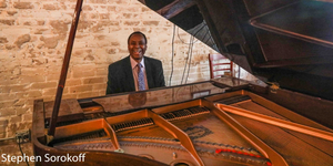 Photo Coverage: Copeland Davis Plays Cafe Centro Cabaret Photo