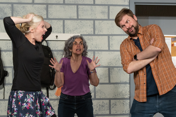 Photo Coverage: First look at Curtain Players' CIRCLE MIRROR TRANSFORMATION Image