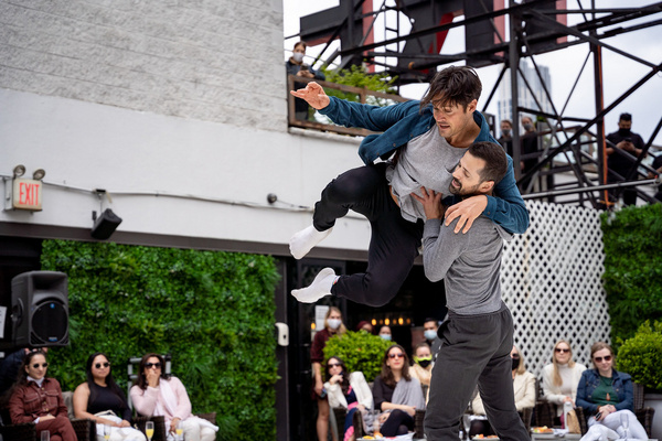 Photo Flash: iHeartDance NYC Soars on an Uptown Rooftop Bringing Dance Back To Life Image
