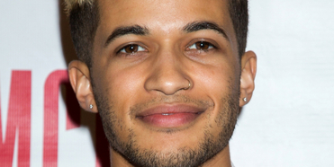Jordan Fisher and Dove Cameron Will Lead HBO Max's FIELD NOTES ON LOVE Photo
