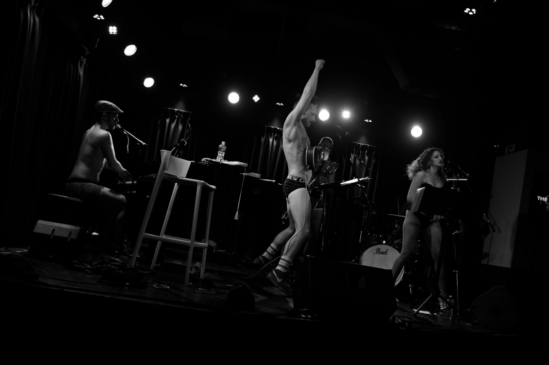 EXCLUSIVE Photo Flash from Michael Kushner:  The Return of THE SKIVVIES (Including Their Next Show Dates)! 