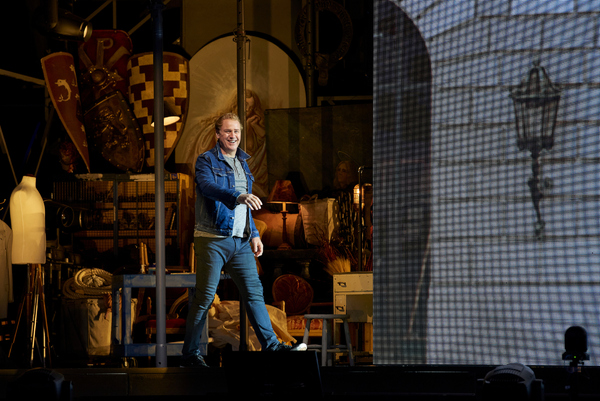 Photo Flash: First Look at THE BARBER OF SEVILLE at San Francisco Opera Image