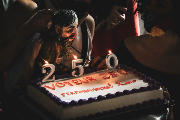 Photo Flash: VOYEUR: The Windows of Toulouse-Lautrec Celebrates 250th Performance Image