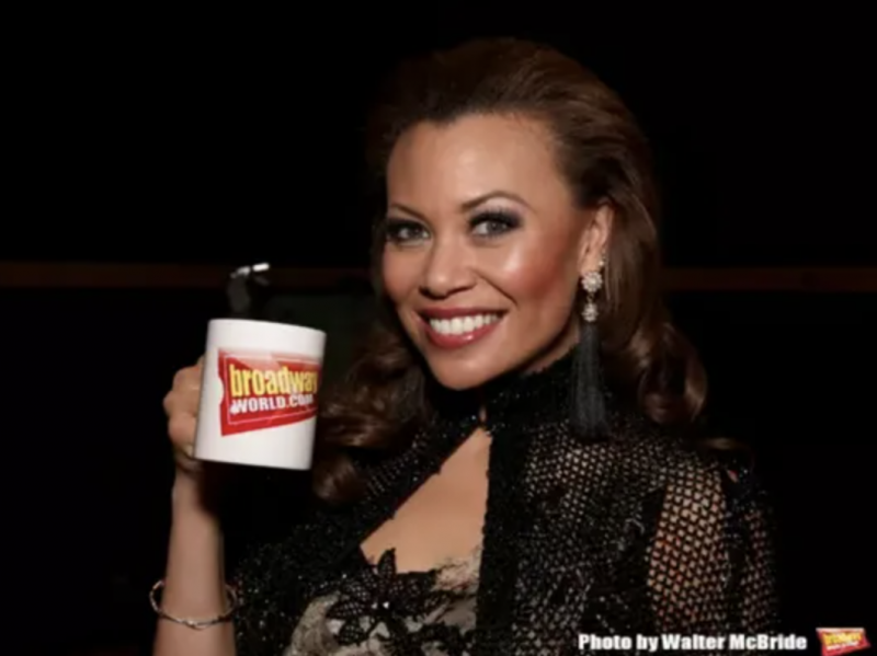 Wake Up With BWW 5/6: Broadway to Reopen at 100% Capacity in September, and More! Image