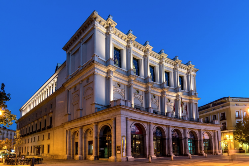 El Teatro Real de Madrid recibe el premio a la Mejor Compañía del Mundo 
