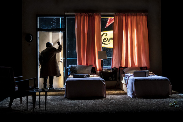 Photo Flash: American Players Theatre Presents THE MOUNTAINTOP Image