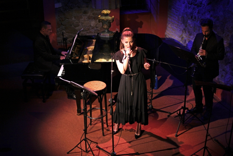 Review: HOMMAGE À EDITH PIAF C'EST L'AMOR QUI FAIT RÊVER al Teatro Arciliuto Image