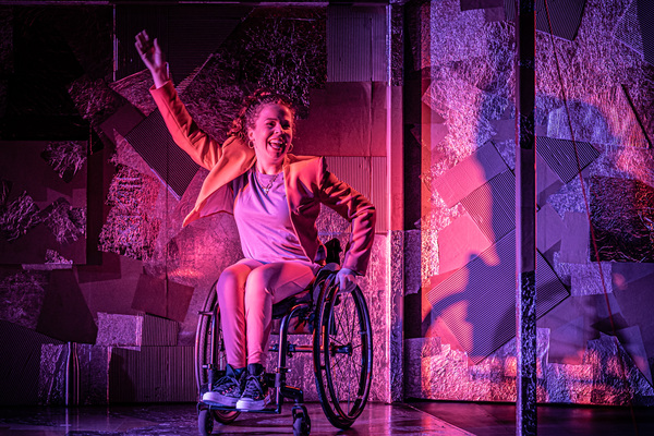 Photo Flash: First Look at REASONS YOU SHOULD(N'T) LOVE ME at the Kiln Theatre Image