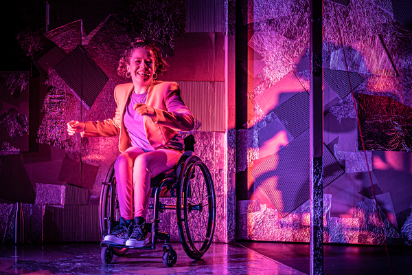 Photo Flash: First Look at REASONS YOU SHOULD(N'T) LOVE ME at the Kiln Theatre Image