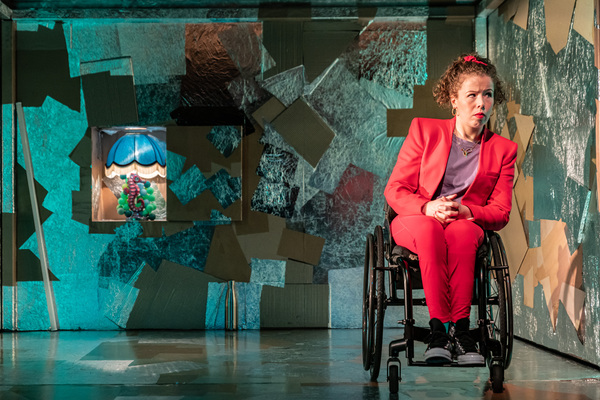 Photo Flash: First Look at REASONS YOU SHOULD(N'T) LOVE ME at the Kiln Theatre Image