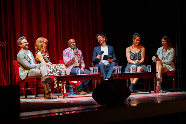 Photo Flash: Inside The First MONDAY NIGHT AT THE APOLLO Concert Image