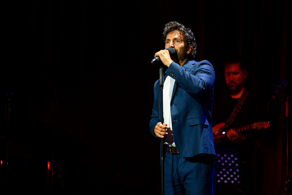 Photo Flash: Inside The First MONDAY NIGHT AT THE APOLLO Concert Image