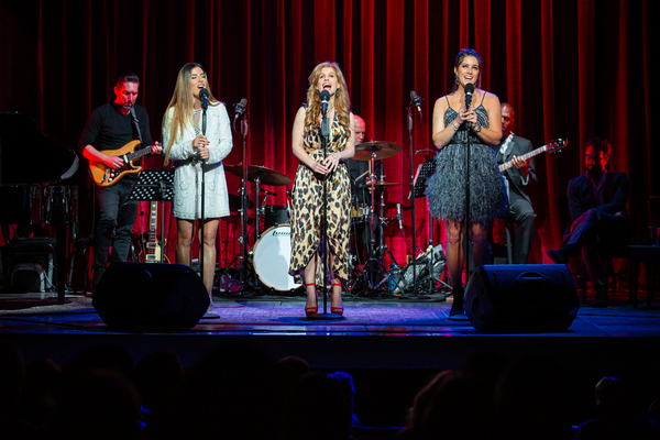 Photo Flash: Inside The First MONDAY NIGHT AT THE APOLLO Concert 