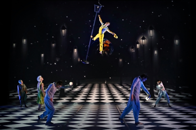 Review: Antoine de Saint-Exupéry's THE LITTLE PRINCE Comes To Life With Dance, Acrobatics And Immersive Video Projection Scenes Image
