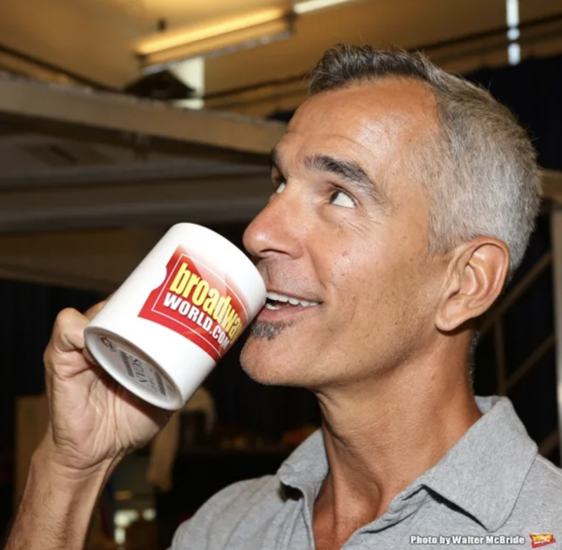 Wake Up With BWW 6/3: Barbra Streisand Announces New Album, RATATOUILLE TikTok Musical Eligible For Emmy, and More! Image