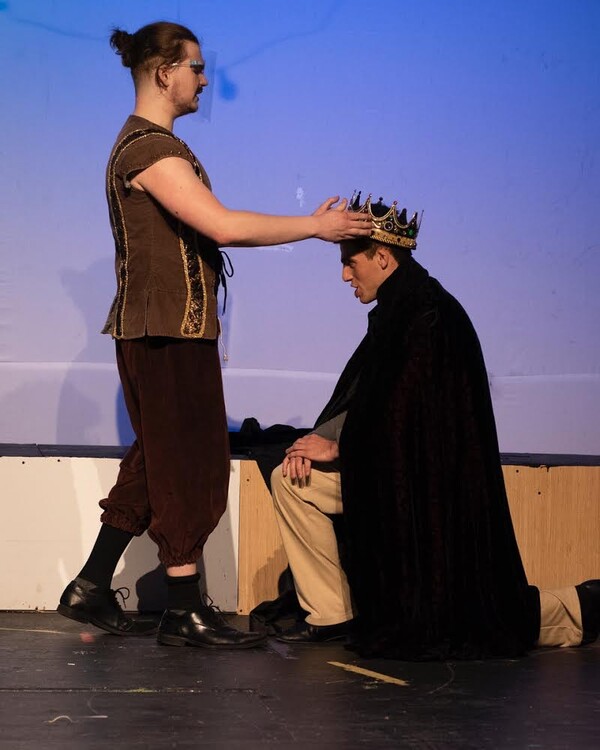 Photo Flash: Get a First Look at PIPPIN at the Shawnee Playhouse Image