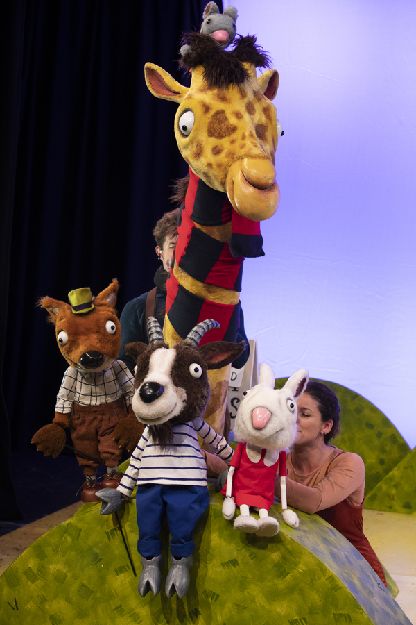 Photo Flash: Check Out Production Shots of THE SMARTEST GIANT IN TOWN Image