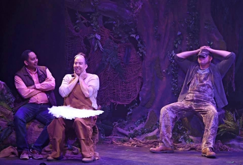 Review: Cumberland County Playhouse's DUCK HUNTER SHOOTS ANGELS Makes You Laugh, Makes You Think 