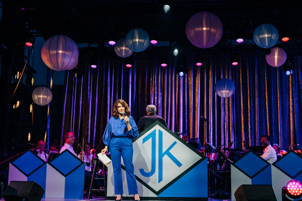 Photo Flash: Jane Krakowski, Tituss Burgess, Alec Baldwin and More Take the Stage at Roundabout Theatre Company Gala! 