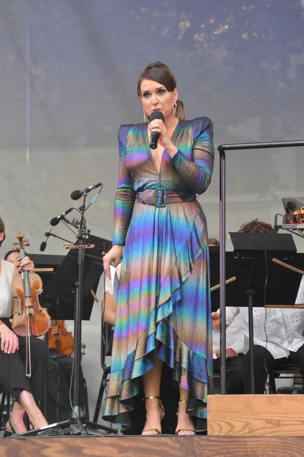 Photo Coverage: Jessica Vosk & More Kick Off New York Philharmonic's Bryant Park Picnic Performances Image