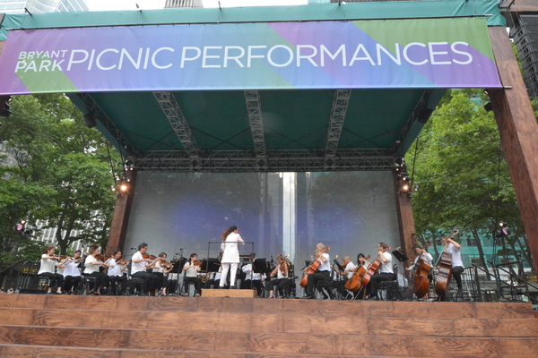 Photo Coverage: Jessica Vosk & More Kick Off New York Philharmonic's Bryant Park Picnic Performances Image