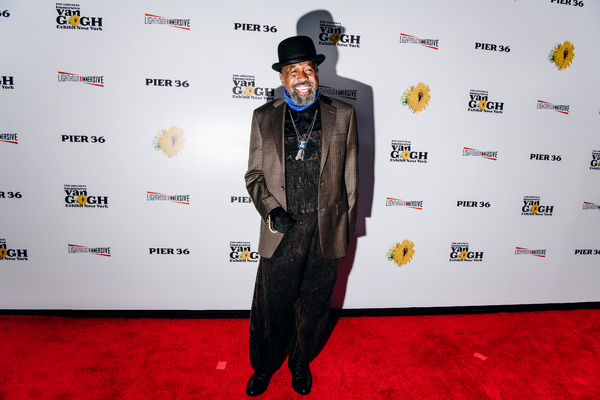 Photo Flash: On the Red Carpet at the Preview Event For IMMERSIVE VAN GOGH Image